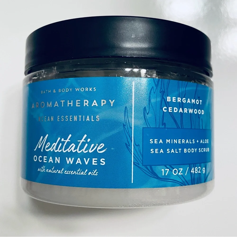 Bath & Body Works Aromatherapy Ocean Essentials Sea Salt Body Scrub
